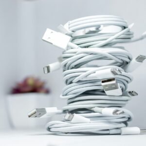 APPLE CABLES | LIGHTNING TO USB